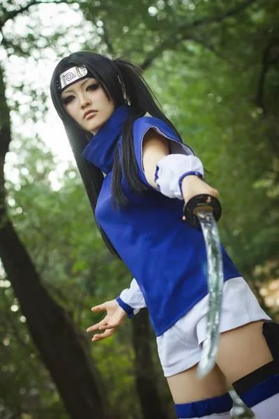 Free Download Naruto Itachi Carrying Sasuke Wallpaper Page 634470 (400 x 600)